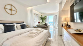 THE OCEAN - Luxury Apartment at the Harbor